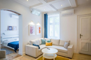RYNEK Stare Miasto Apartment 4A - Klima Netflix
